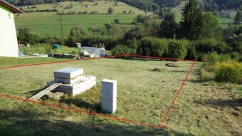Slnečný pozemok na výstavbu rodinného domu s platným stavebn - 2