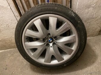 1x originálne BMW koleso s diskom (19”) - 2
