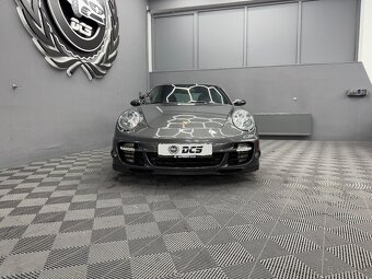 Porsche 911 Turbo - 2