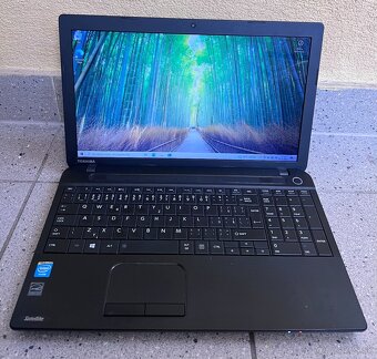 Toshiba ntb / Celeron 1005M / 4GB RAM / 128GB SSD / 15.6" - 2