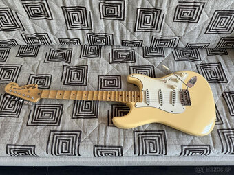 Predám Fender Yngwie Malmsteen Stratocaster 2010 - 2