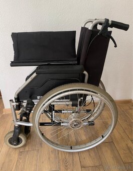 Invalidný vozík - 2