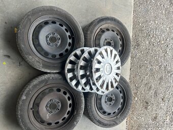 Zimna sada plechove disky puklice 5x112 r16 - 2