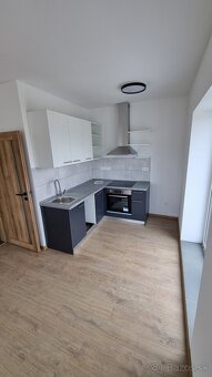 Prenájom 2-izbového bytu (2+kk), Bytča – centrum, BD Popper - 2