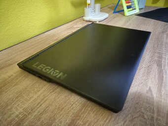 Lenovo Legion Y540 17" - 2