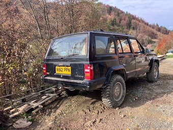 Jeep Cherokee xj 4.0 Limited SE - 2