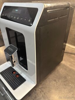 Predám plnoautomatický kávovar Krups - 2