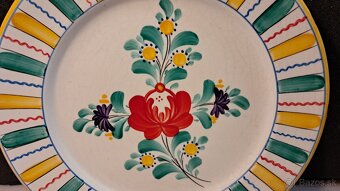 Taniere na stenu - 2