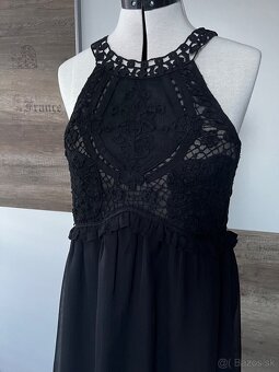 Čierne šaty - 2