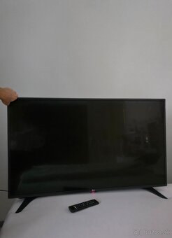 Predám LG 43" (109 cm) Smart LED televízor – model 43LH6047 - 2
