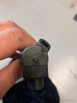 Trysky mercedes w 906 A6510703087 iba watsap alebo mail - 2