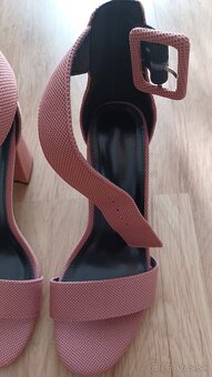 Dámske sandále - 2