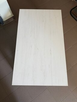 Biely konferecny stolik - 2