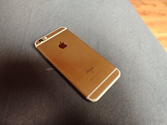 predam iPhone 6s 64gb zlaty - 2