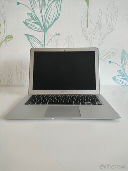 Apple MacBook Air 13-inch 2013 i-5/8Gb/128 SSD - 2