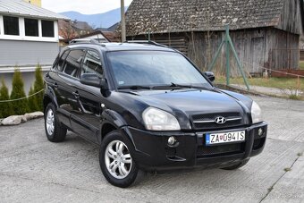 Hyundai Tucson - 2
