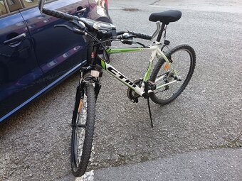 Predám horský bicykel 26 kolesá značka CTM plne funkčný. - 2