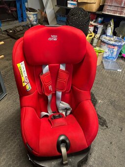 Predám autosedačku BRITAX RÖMER - 2