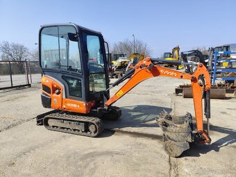 Minibager Kubota, rok 2017. Vaha 1600kg. Rozsirovaci. - 2