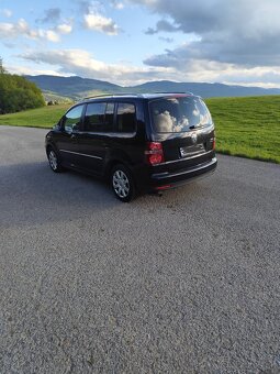 Volkswagen Touran 2.0 ecofuel cng 7 miest top stav - 2