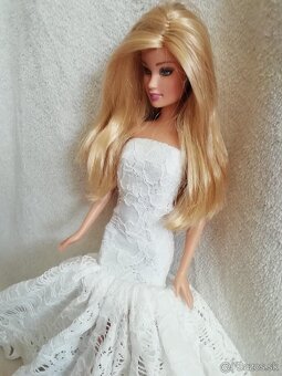 Barbie v krajkovych satach - 2