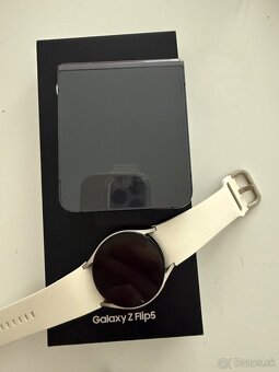 Samsung Galaxy Z flip 5+ Galaxy Watch 6 - 2