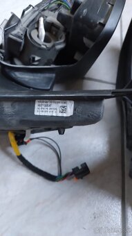 PEUGEOT 208, 2020, spätné zrkadlá. - 2