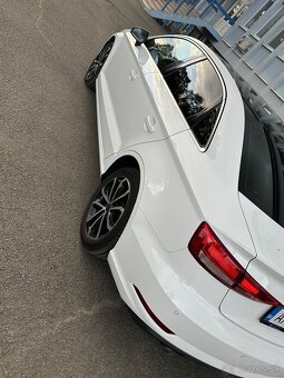 Audi A3 1.6TDI Sedan - 2