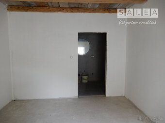 Pekný rodinný dom, 300 m2, kompletná rekonštrukcia, Hronské  - 2