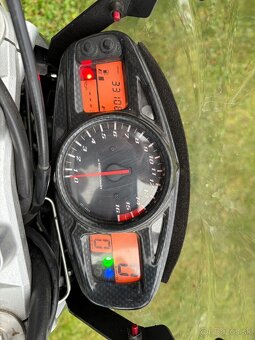 Predám SUZUKI GSR 600 - 2