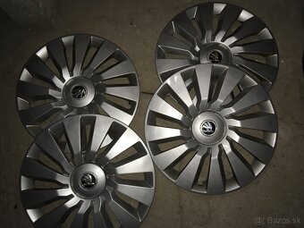 Puklice originál Škoda r16 - 2