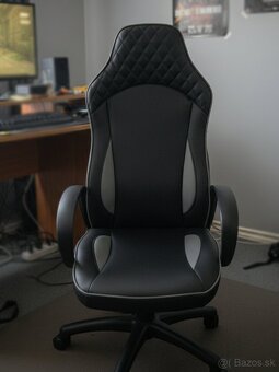 Kancelárska stolička, Nová zabalená - 2