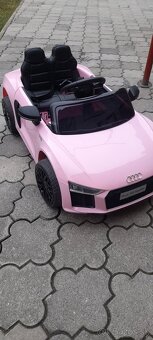 Detské autíčko - 2