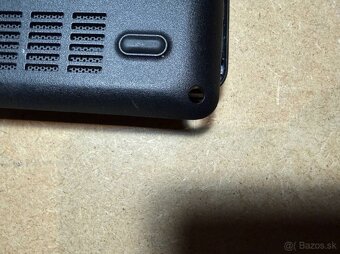 redám notebook Dell 5590 na diely alebo opravu. - 2