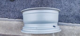 Predám - 2