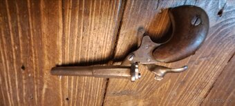 Predam historicku flobertku - 2