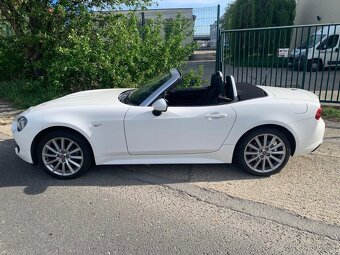 Fiat 124 Spider 1.4 Turbo MultiAir - 2