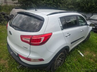 kia sportage - 2