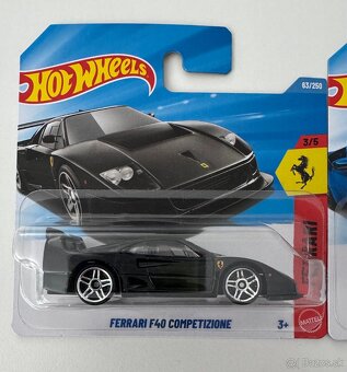 Hot Wheels Ferrari - 2