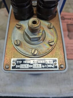 Tlakovy spinac - 2