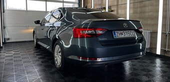 Škoda Superb SEDAN 1.6 Greenline - 2