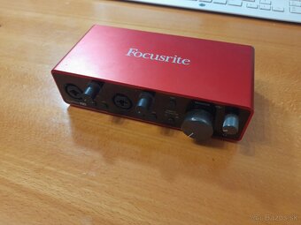 Focusrite Scarlett 2i2 3rd gen - 2