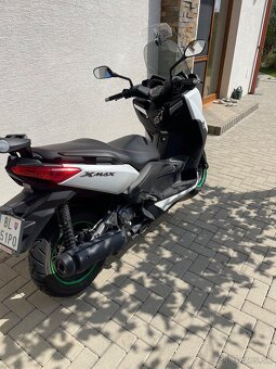 Yamaha x max - 2