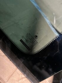 Škoda Roomster bočné skla - 2