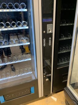 Predám predajný automat Vendo Sanden SM8 s výťahom - 2