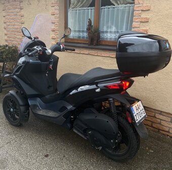 Piaggio MP3 300 - 2
