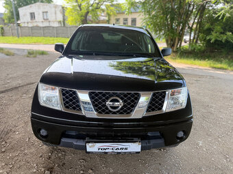 Nissan Navara DoubleCab 2.5D SE 4x4 - 2