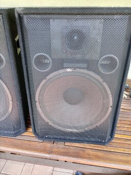 HK Audio Power Works RS 152X - 2