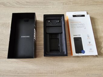 Predám Samsung Galaxy S10+ Dual SIM 128 GB čierny - 2
