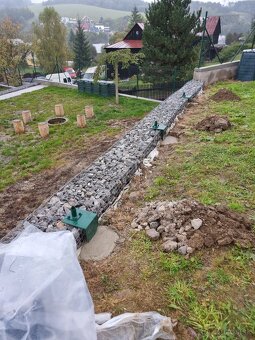 Kvetináče, vyvýšené záhony + záhradné práce - 2